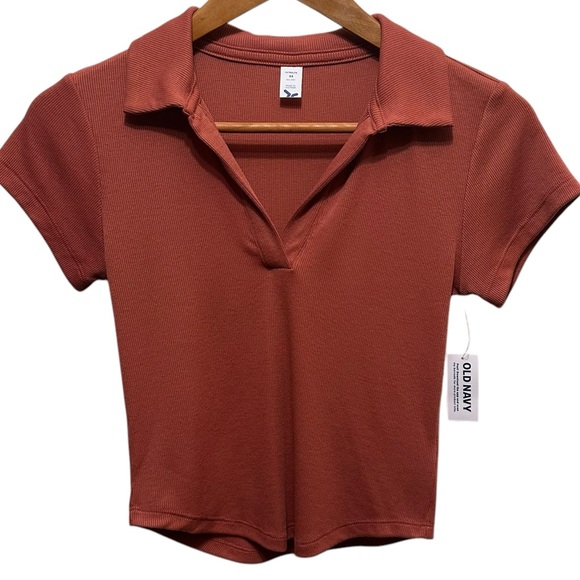 Old Navy Women’s UltraLite Rib-Knit Cropped Polo - Picture 1 of 9